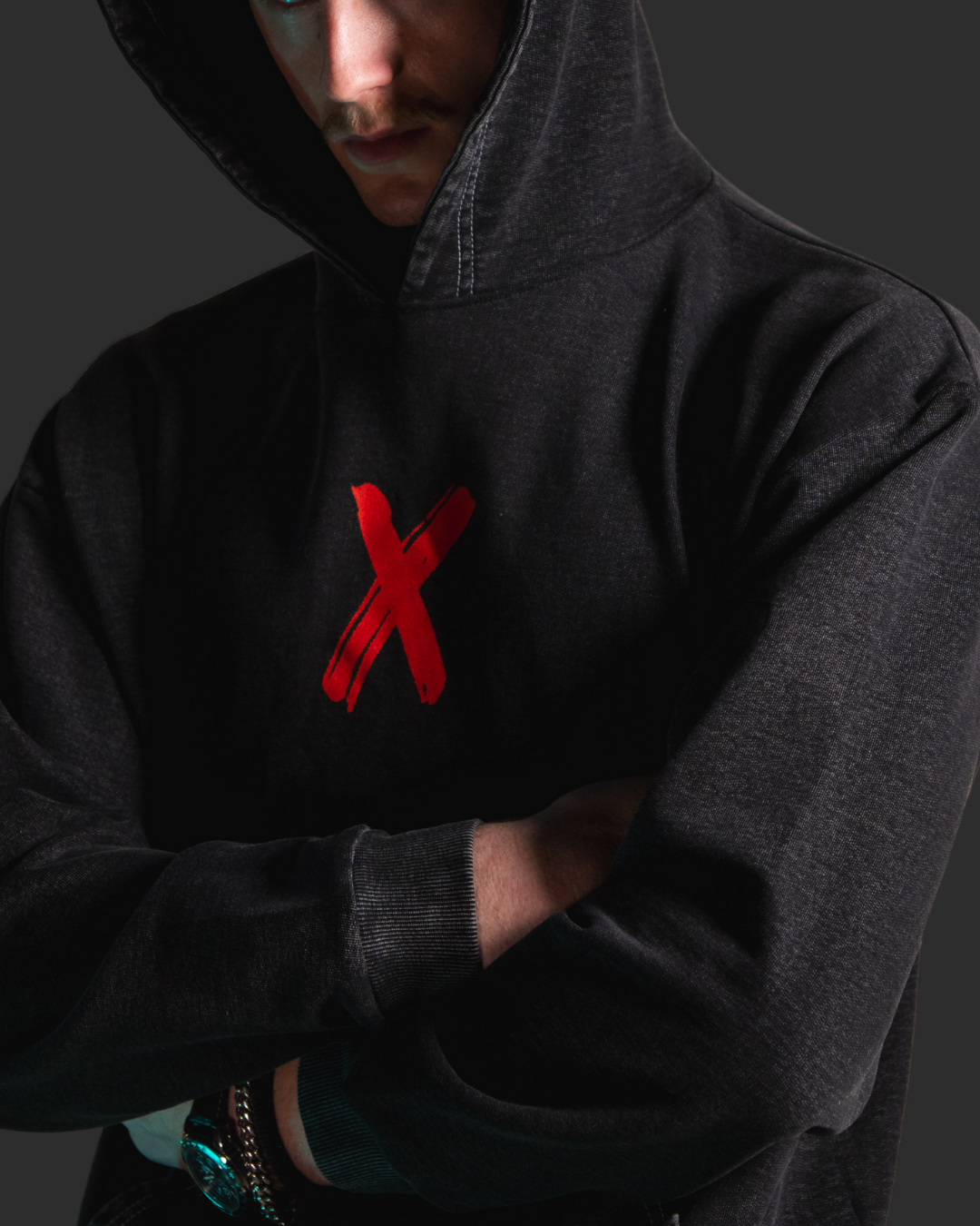 How to Style Your District X Hoodie Like a Pro: Streetwear Looks That’ll Turn Heads